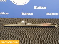 Направляющая стекла двери